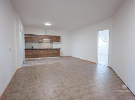 Pronájem bytu, 3+kk, 65 m²
