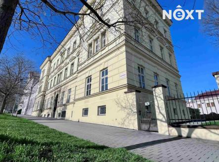 Pronájem bytu, 1+kk, 36 m²