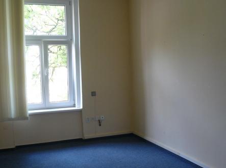 kancelář | Pronájem - nájemní dům, 84 m²