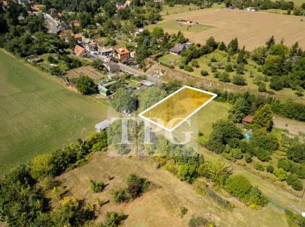 Označený pozemek 3 | Prodej - pozemek, zahrada, 675 m²