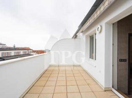 Pronájem bytu, 1+1, 35 m² obrázek