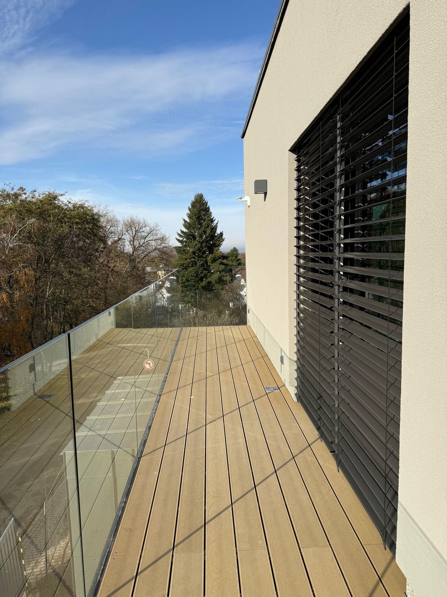 Nový nadstandartní byt 1+kk/T, 55,8 m2, ul. Přemyslova, Říčany u Prahy