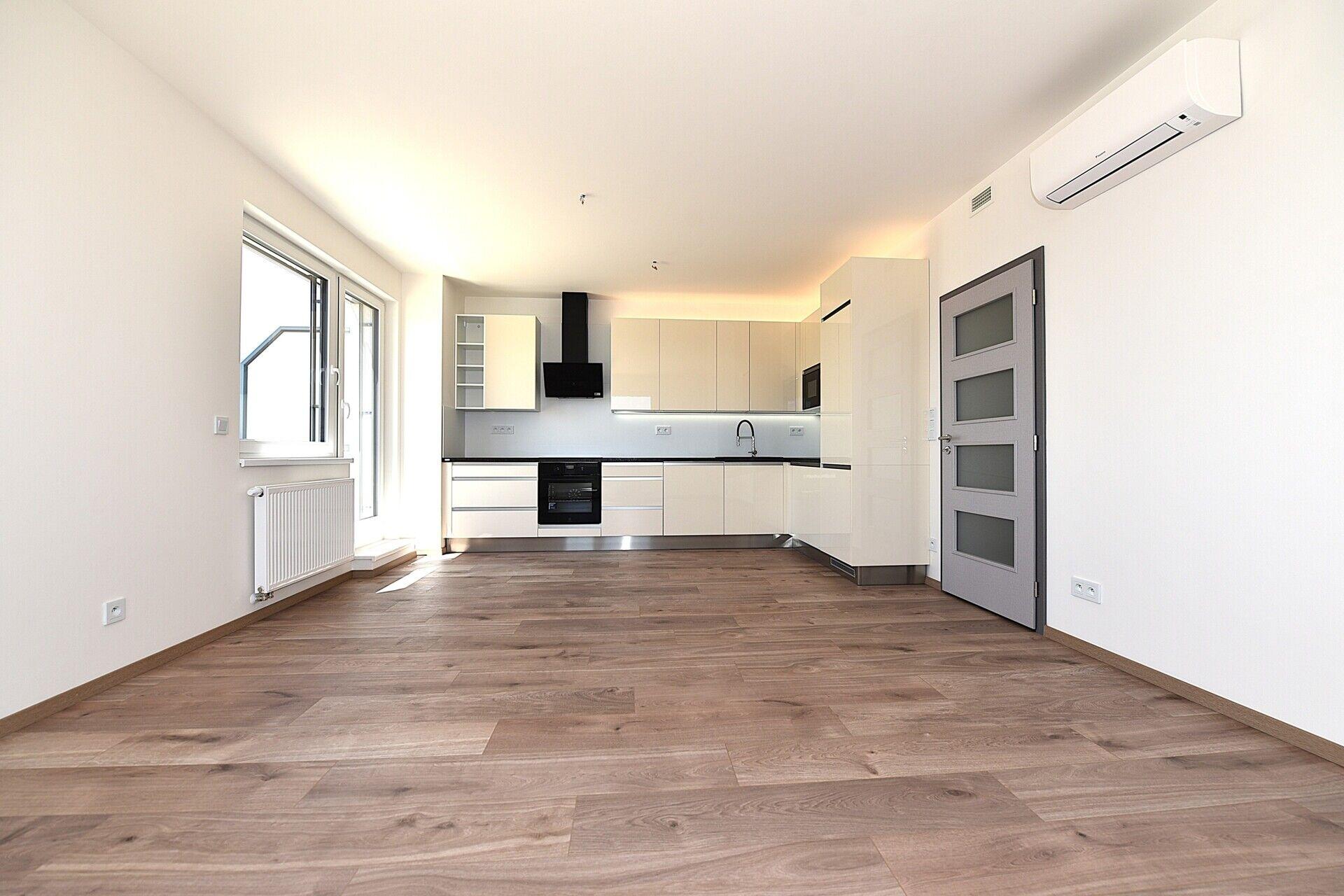 Nový klimatizovaný byt 3+kk/terasa/garáž/sklep, 138,5 m2, ul. Strančická, P10 - Strašnice