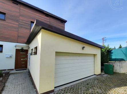 . | Prodej - dům/vila, 132 m²