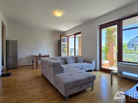 P9.jpg | Pronájem bytu, 2+kk, 70 m²