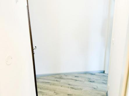 IMG_2397.JPG | Pronájem bytu, garsoniéra, 30 m²