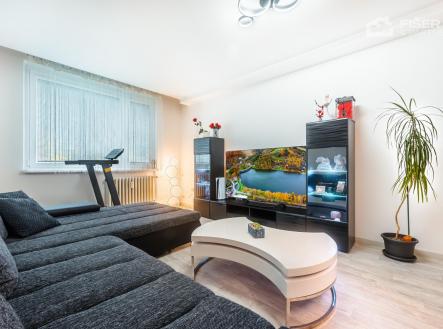 P1057116-HDR.jpg | Prodej bytu, 3+1, 77 m²