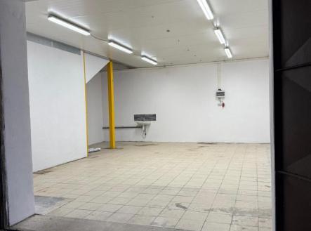 WhatsApp Image 2026-03-12 at 10.10.33 (9).jpeg | Pronájem - skladovací prostor, 60 m²