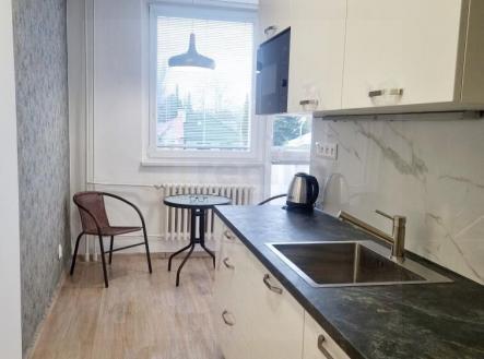 kuchyň | Pronájem bytu, 2+1, 55 m²