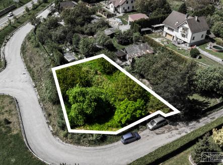 Prodej - pozemek, zahrada, 746 m²