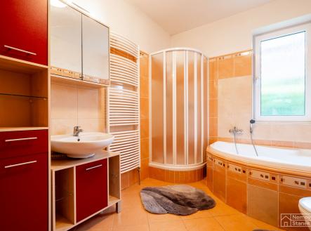 Prodej - dům/vila, 206 m²