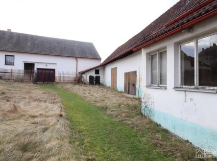 Prodej - dům/vila, 278 m²