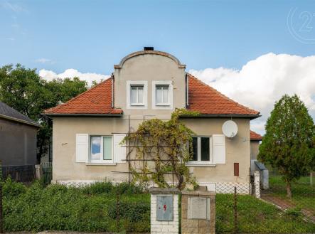 . | Prodej - dům/vila, 183 m²