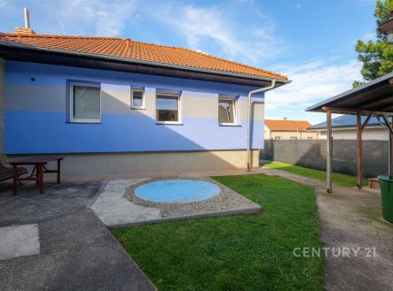 . | Prodej - dům/vila, 114 m²