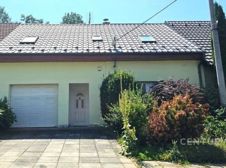 . | Prodej - dům/vila, 183 m²