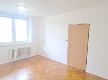 Obrázek WhatsApp, 2025-04-17 v 07.36.13_718e17ea.jpg | Pronájem bytu, 2+1, 50 m²