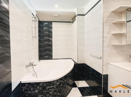 NB4.jpg | Pronájem bytu, 2+1, 61 m²