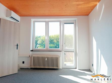 IMG_20250524_084140.jpg | Pronájem bytu, 1+1, 34 m²