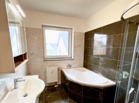 ugoguooguu.jpeg | Pronájem bytu, 3+kk, 72 m²