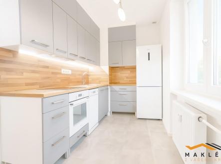 ZR3.jpg | Pronájem bytu, 2+1, 50 m²