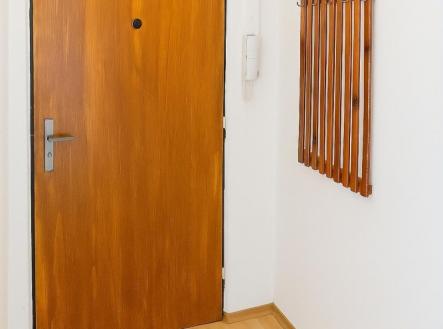 pe4.jpg | Pronájem bytu, 1+kk, 27 m²