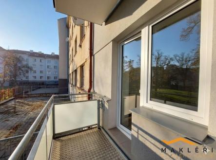 8.jpg | Pronájem bytu, 2+1, 74 m²