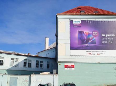 20210211_102706.jpg | Pronájem - malý objekt/garáž