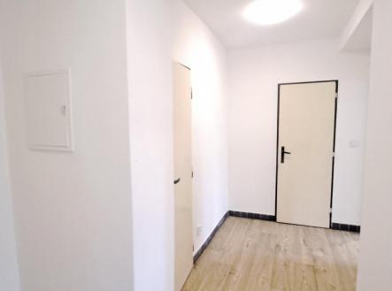 chodba.jpg | Pronájem bytu, 2+1, 65 m²