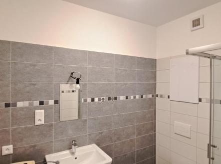 20260505_103508.jpg | Pronájem bytu, 1+kk, 33 m²