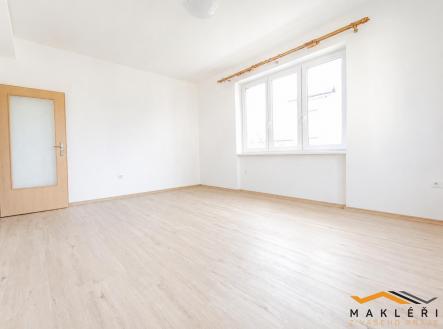 zdrb1.jpg | Pronájem bytu, 3+1, 98 m²