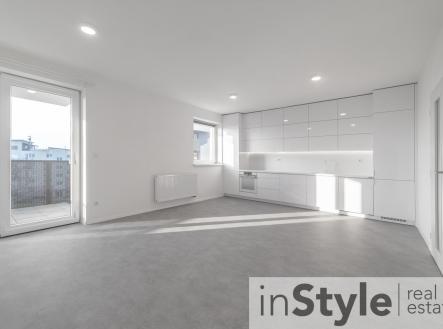 web_011_20250207_Reality_byt_UH-interier.jpg | Prodej bytu, 2+kk, 62 m²