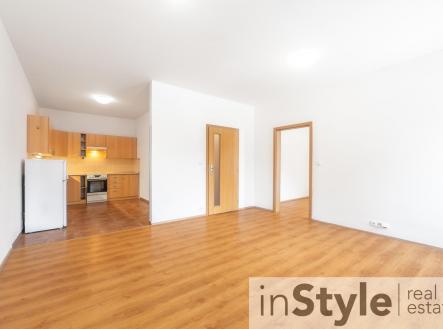 web_010_20240908_Reality_byt+komerce-Bzenec.jpg | Pronájem bytu, 2+kk, 49 m²