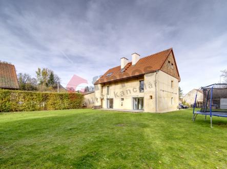 Prodej - dům/vila, 230 m²