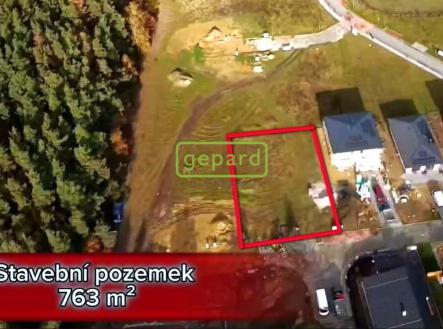 pozemek-zruc-senec-foto-dron-lo-bzl.jpg | Prodej - pozemek pro bydlení, 763 m²