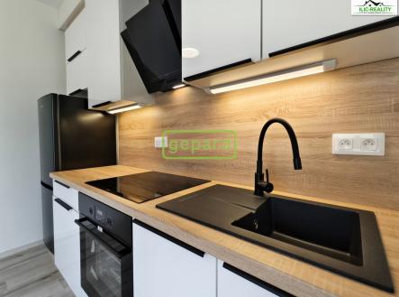 pronajem-bytu-1-kk-litice-plzen-22.jpg | Pronájem bytu, 1+kk, 32 m²