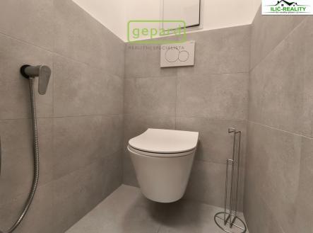 img-20250720-163133-1-lo.jpg | Pronájem bytu, 2+1, 60 m²