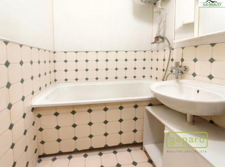 img-20251104-111956-1-lo.jpg | Prodej bytu, 2+1, 61 m²