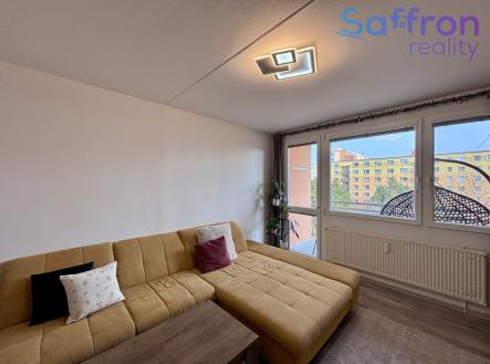 obývací pokoj se vstupem na balkon | Pronájem bytu, 3+1, 62 m²