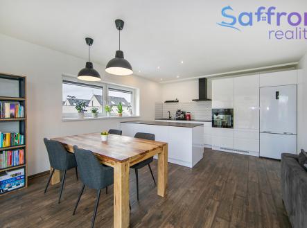 pohled na kuchyňskou část | Prodej - dům/vila, 126 m²