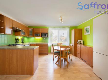 Jednotka č. 1-  kuchyň s jídelnou | Prodej - dům/vila, 220 m²