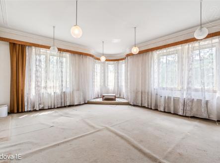 B1E | Pronájem - jiné, 5 199 m²