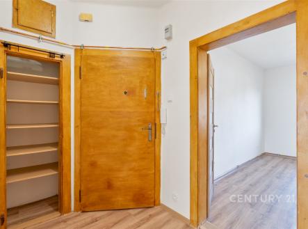 . | Pronájem bytu, 1+1, 39 m²