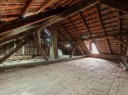 Bez popisku | Prodej - dům/vila, 103 m²