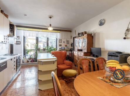 Bez popisku | Prodej - dům/vila, 311 m²