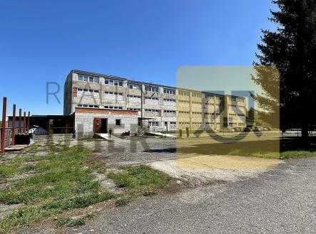 foto: 3 | Prodej - komerční objekt, sklad, 7 300 m²