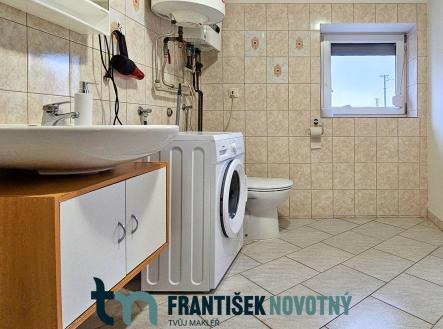 20250926_105122 | Pronájem bytu, 1+kk, 35 m²