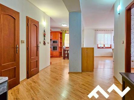 vstupní hala | Prodej bytu, 4+kk, 161 m²