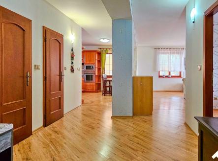 vstupní hala | Prodej bytu, 4+kk, 161 m²