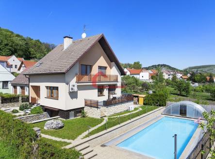 Prodej - dům/vila, 201 m²