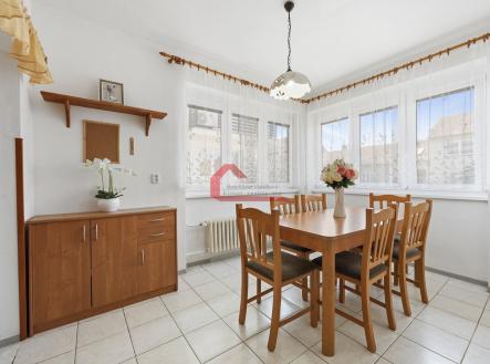 foto: 2 | Prodej - dům/vila, 290 m²